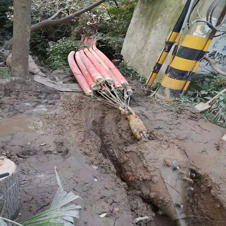 山阴拖拉管